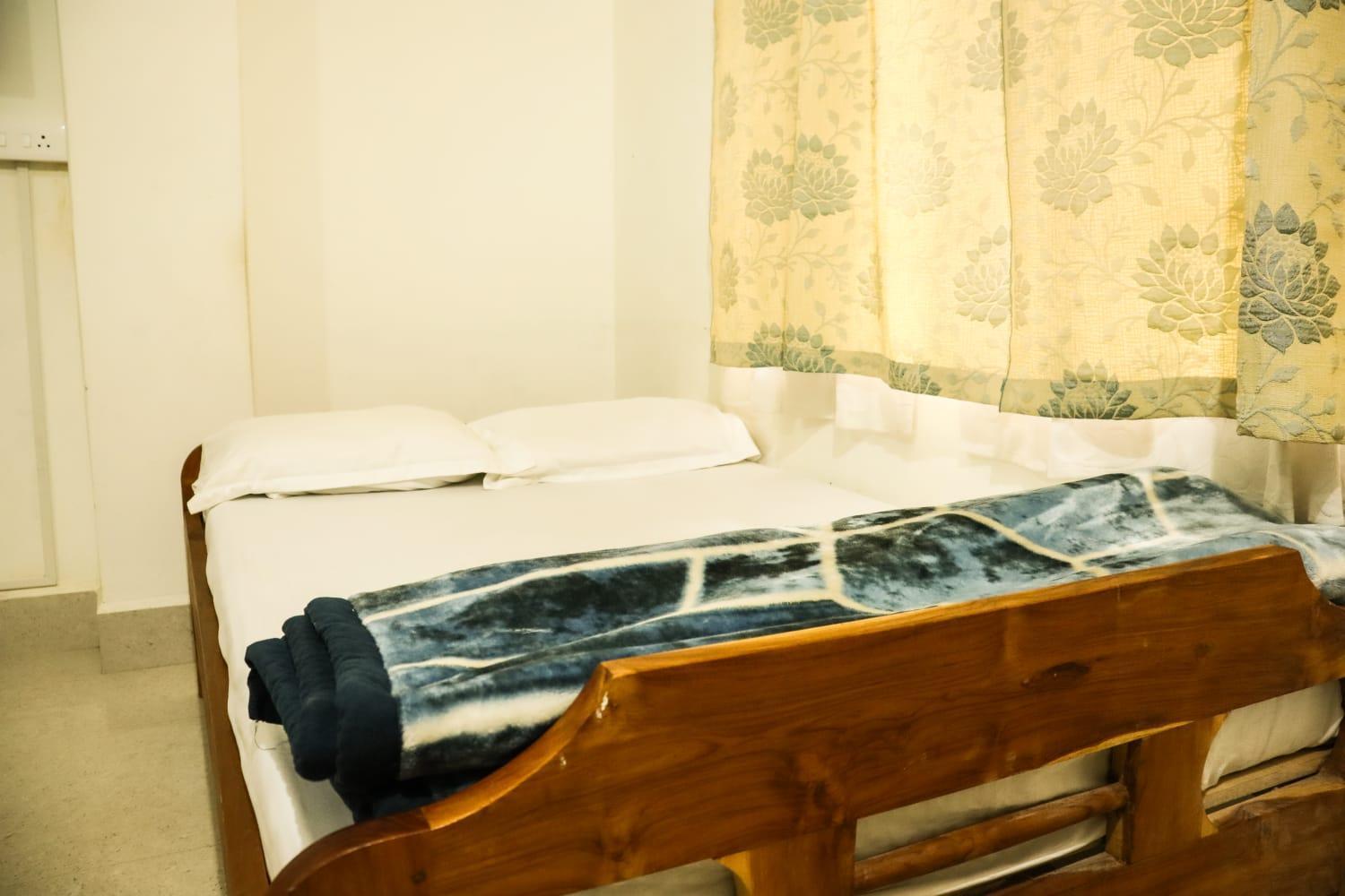 Pine Tree Lodge Шиллонг Экстерьер фото